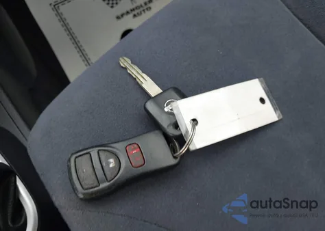 2009 Nissan Versa 1.8S z USA, uszkodzony, nr VIN 3N1BC13E29L426644